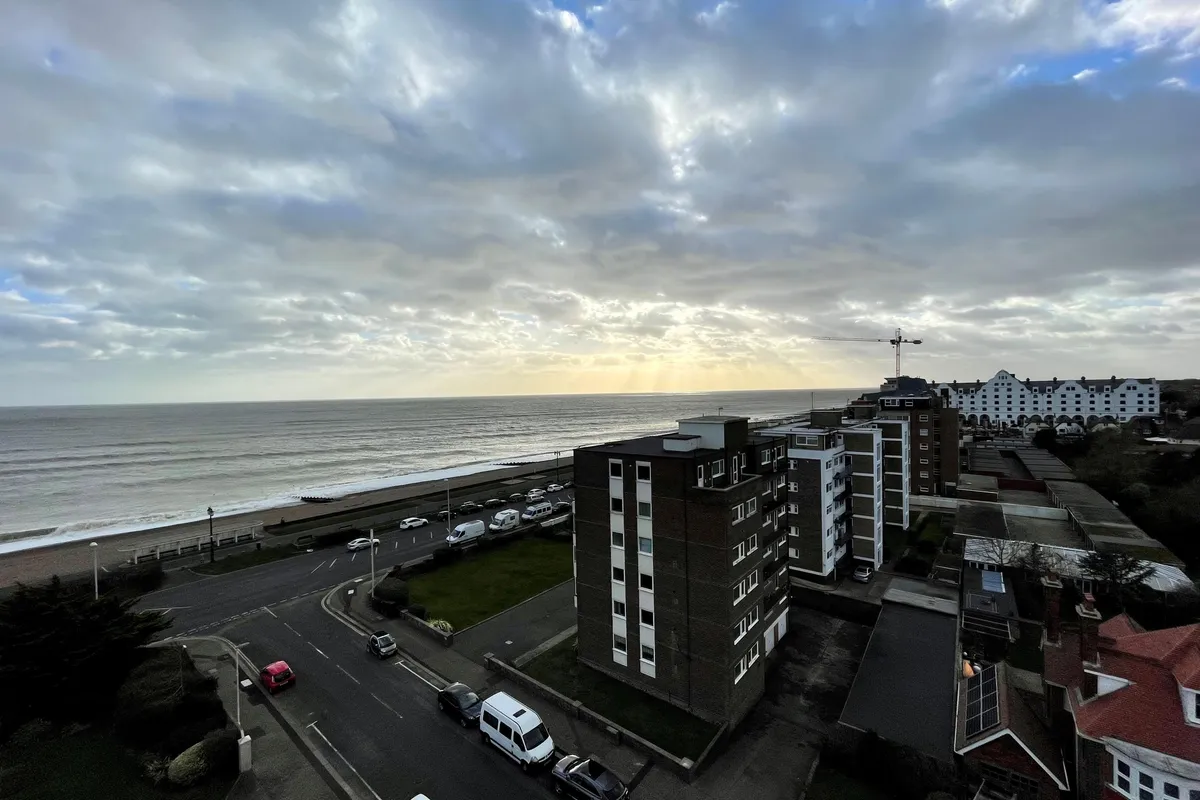Flat West Parade in Worthing