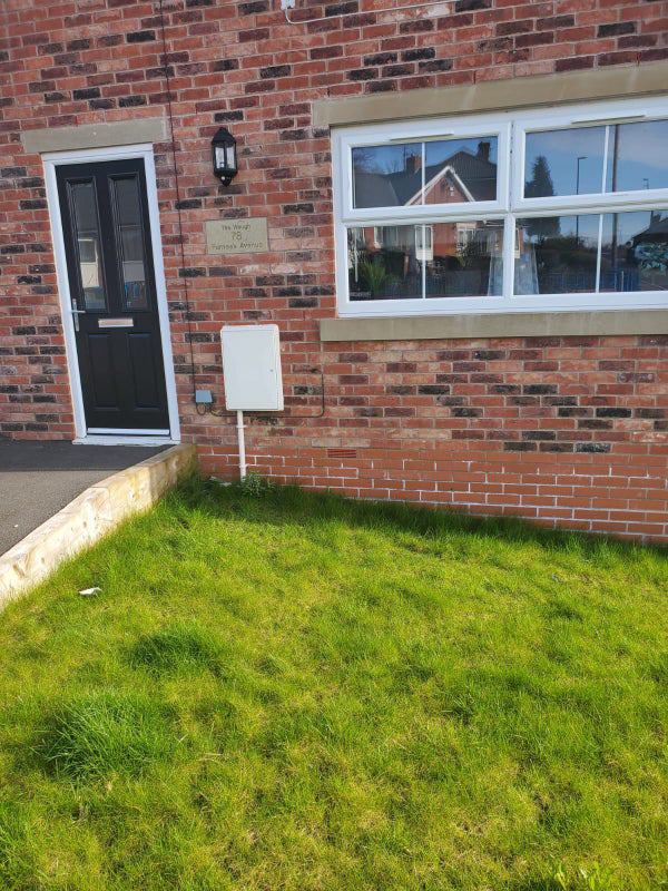 Room Kirkstall Avenue in Heywood