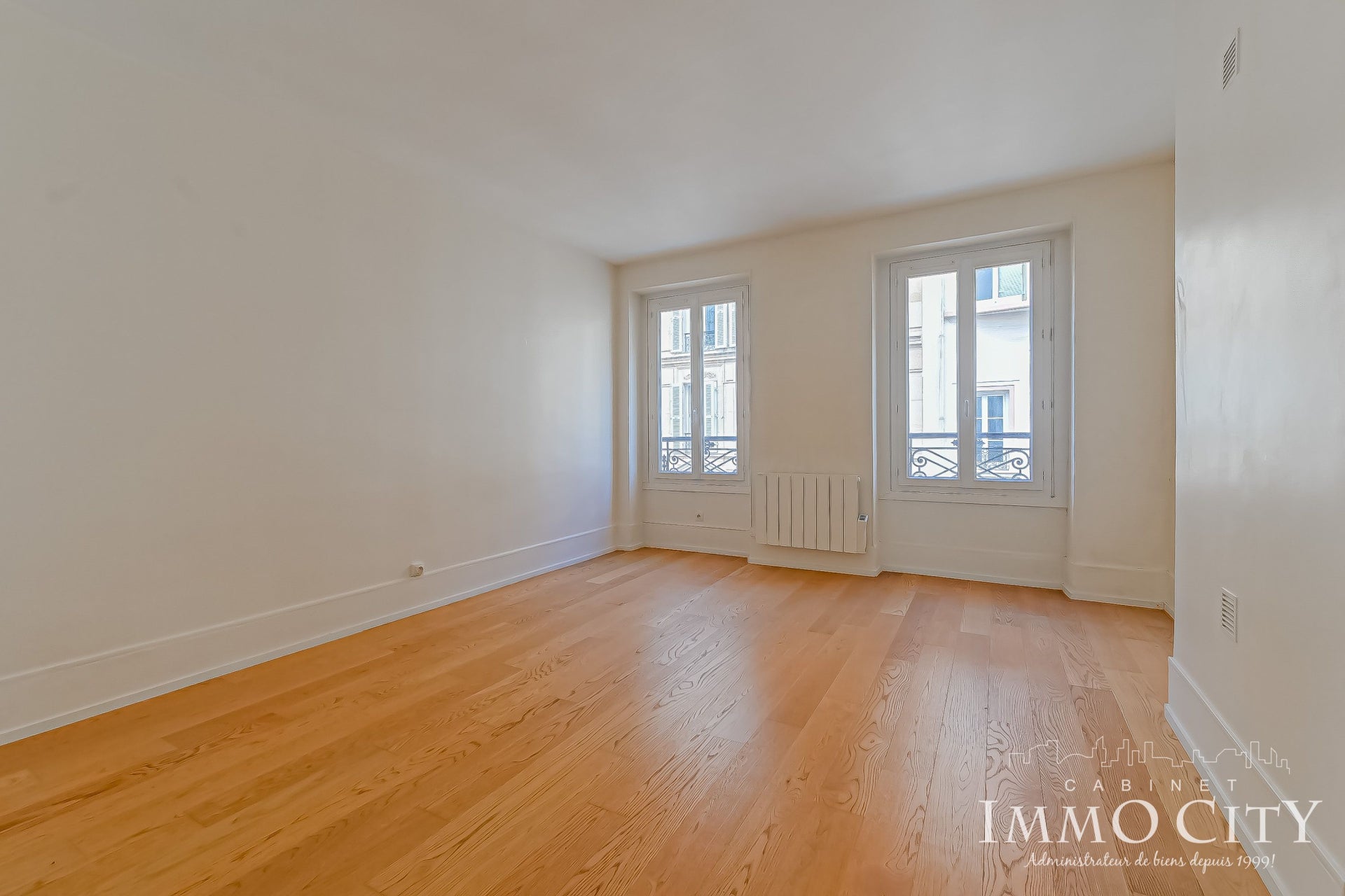 Appartement Rue Rennequin à Paris