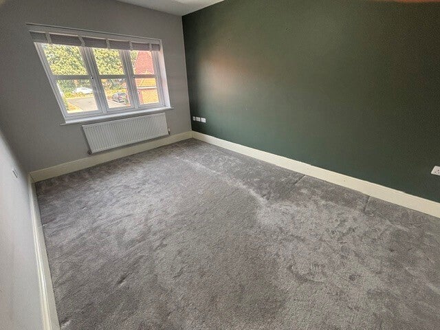 Flat Pintle Place in Derby