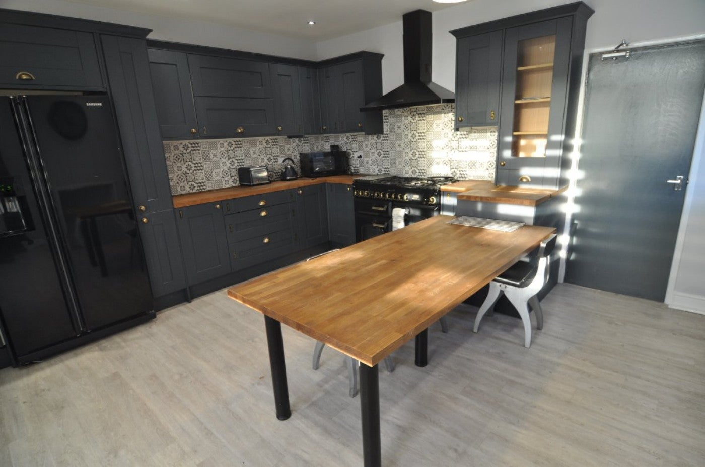 Room Summer Lane in Wombwell