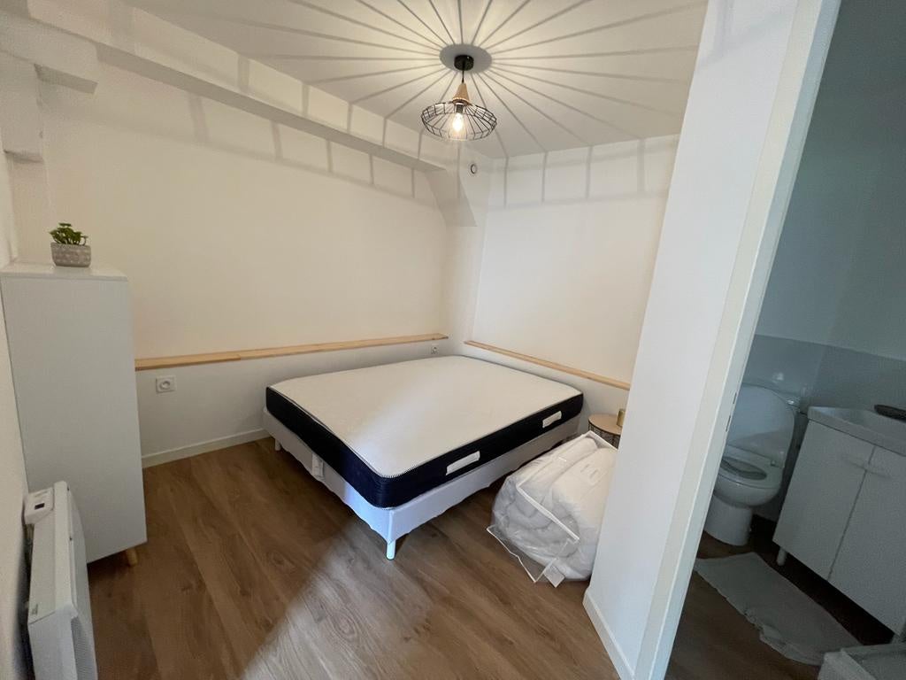 Chambre Rue Léo Saignat à Bordeaux
