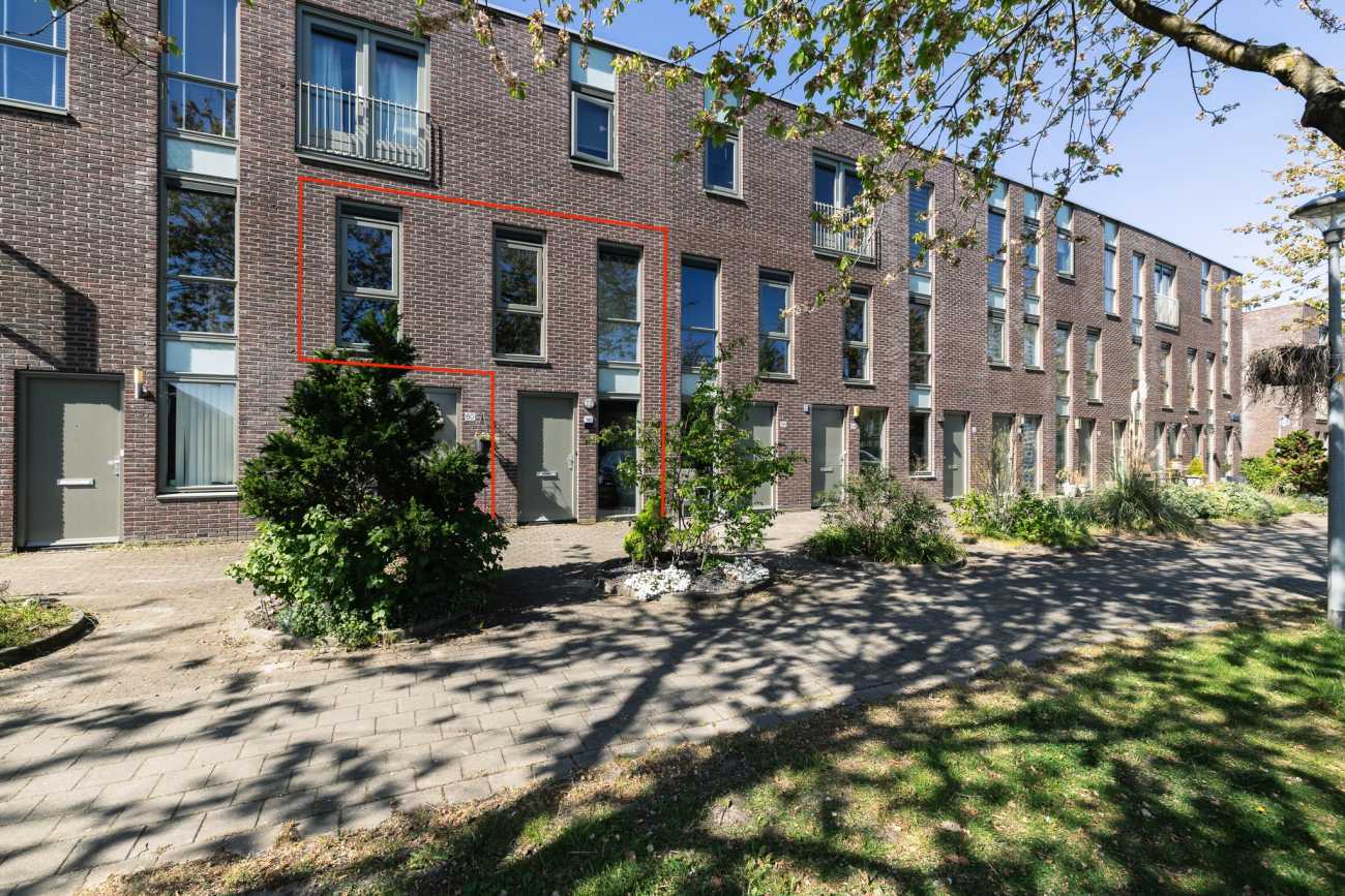 Appartement Renoirstraat 58 in Almere
