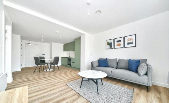 Flat Kimpton Road in Luton