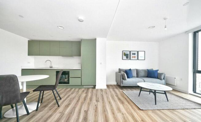 Flat Kimpton Road in Luton