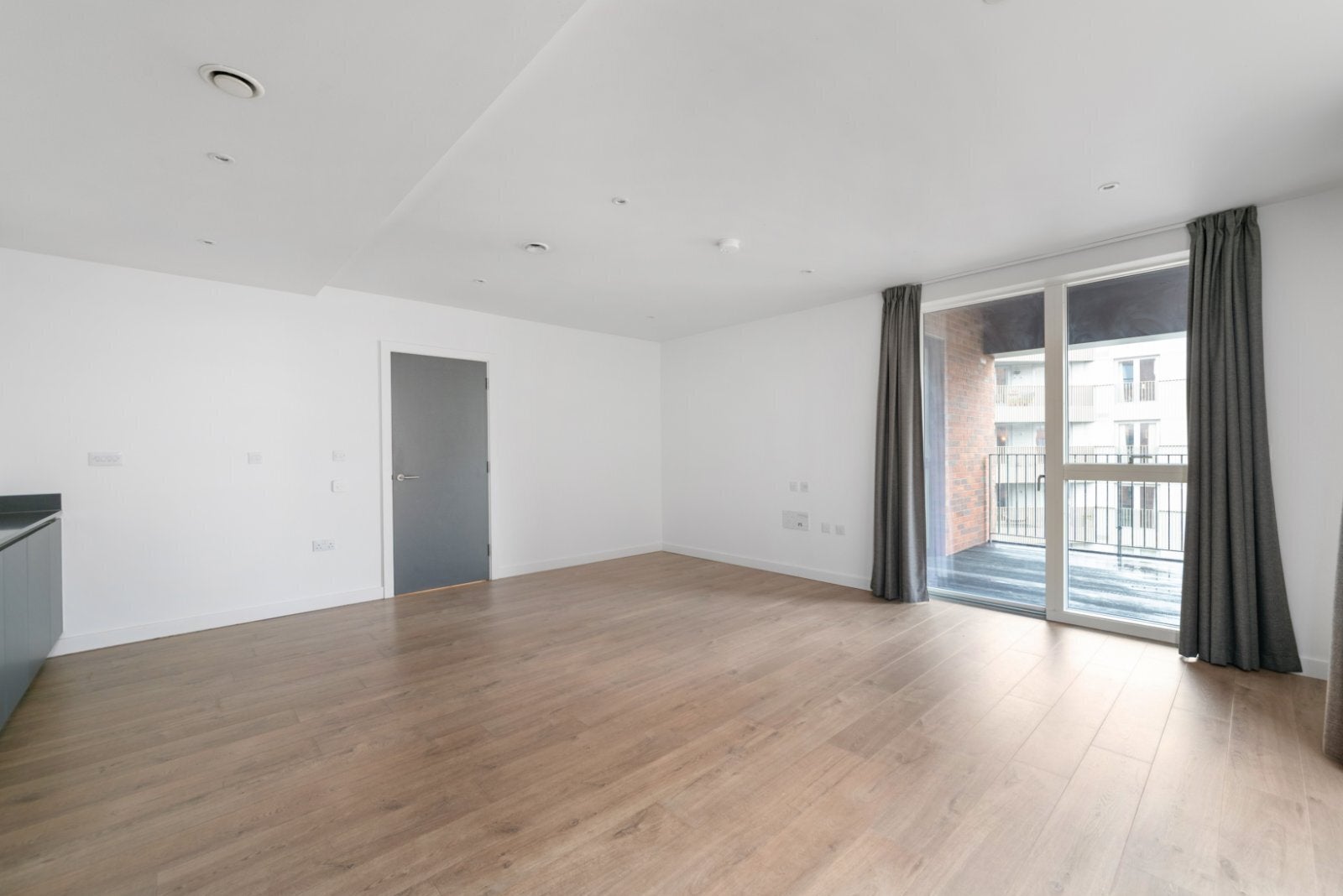 Flat Tandy Place in Greater London