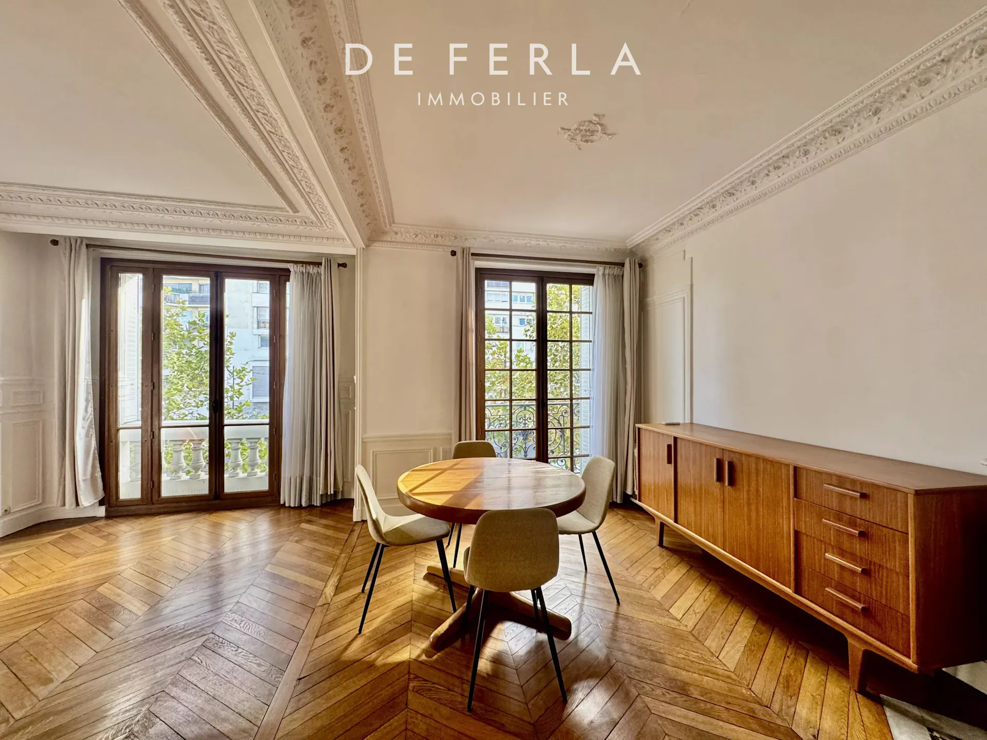 Flat Avenue du Général Leclerc in Paris