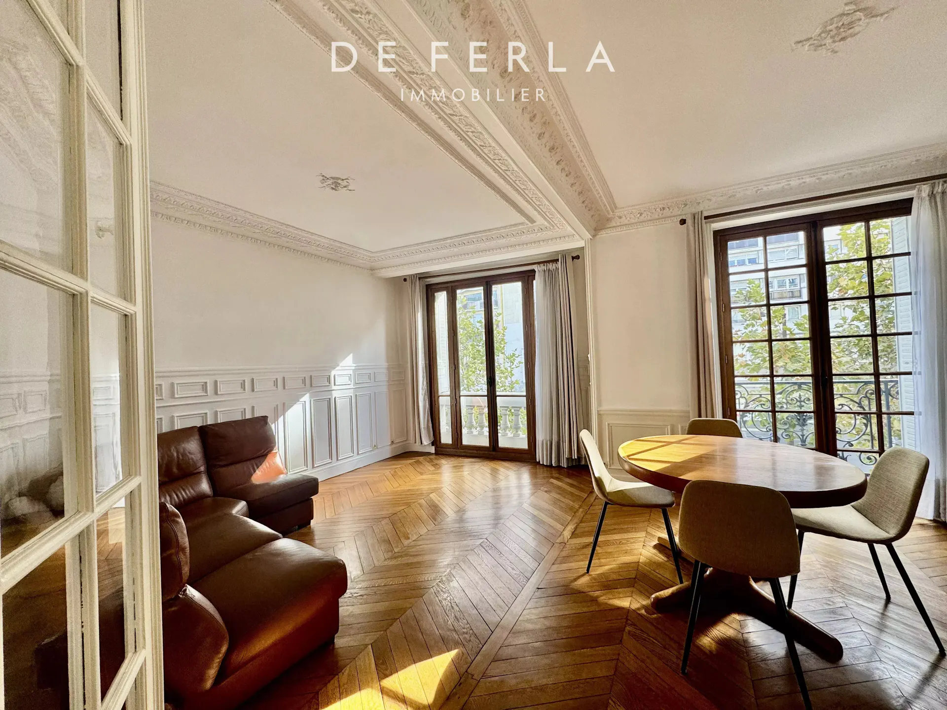 Flat Avenue du Général Leclerc in Paris