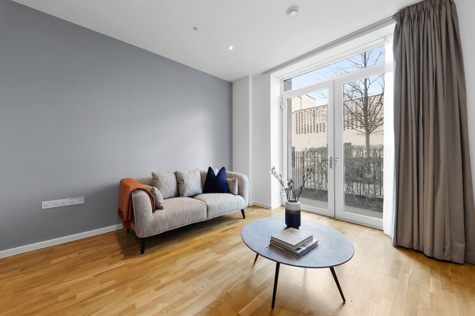 Flat Celebration Avenue in Greater London