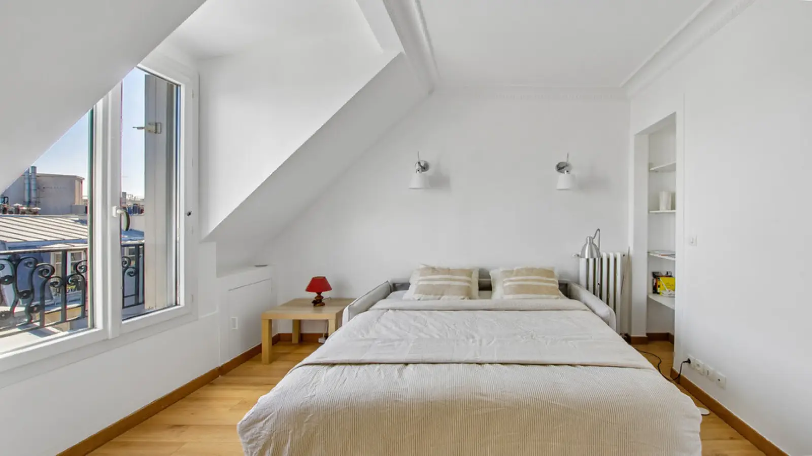 Flat Rue Vauvenargues in Paris