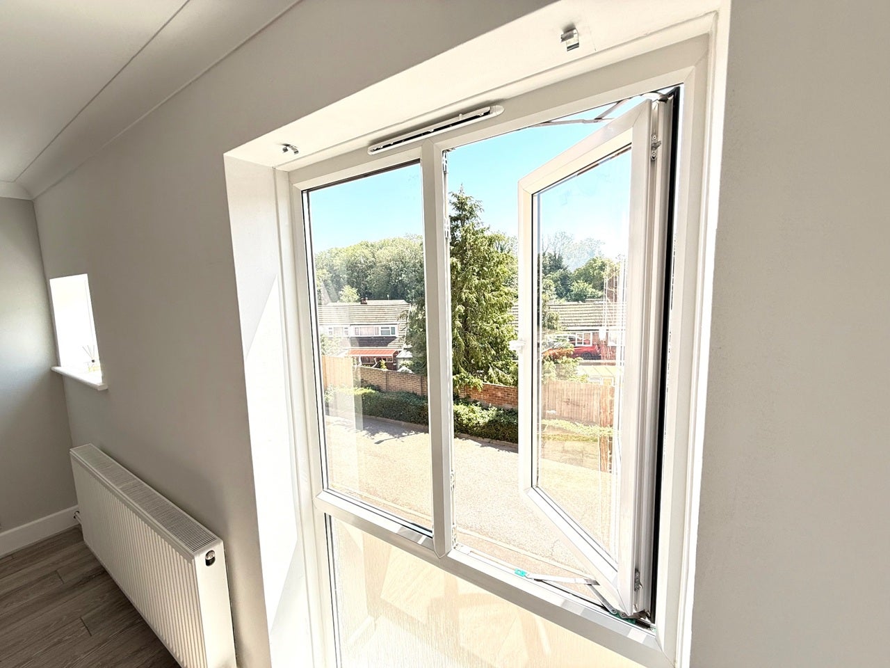 Flat Ranscombe Close in Strood