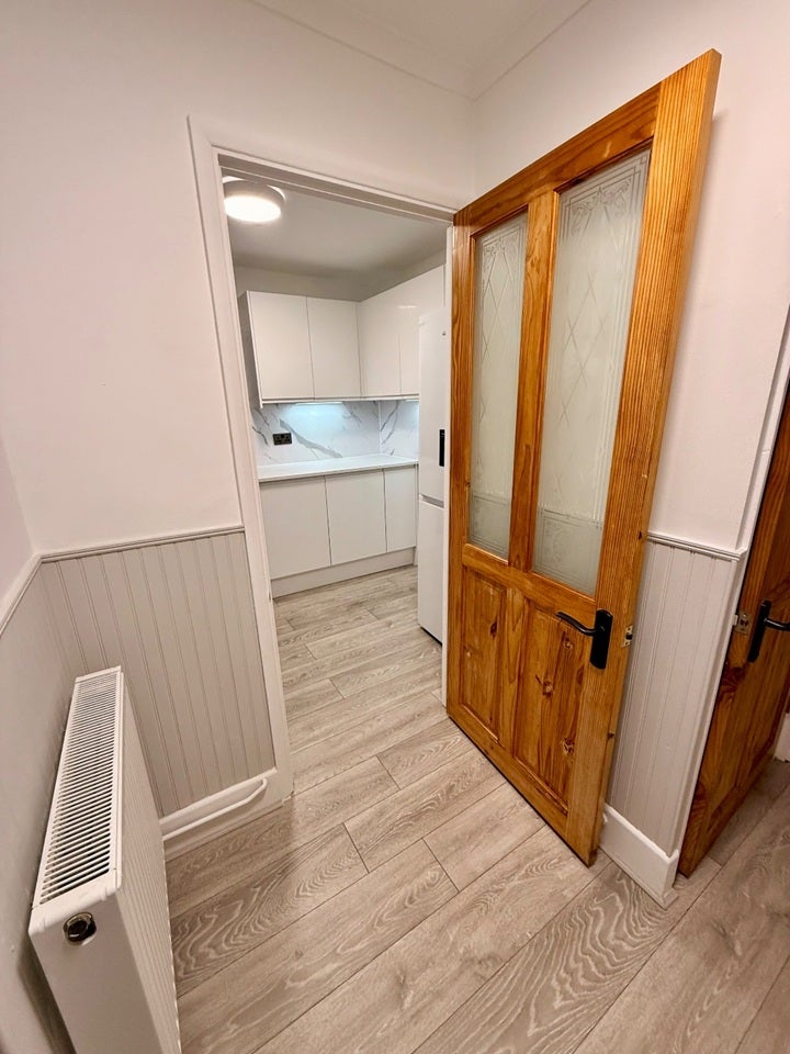 Flat Ranscombe Close in Strood