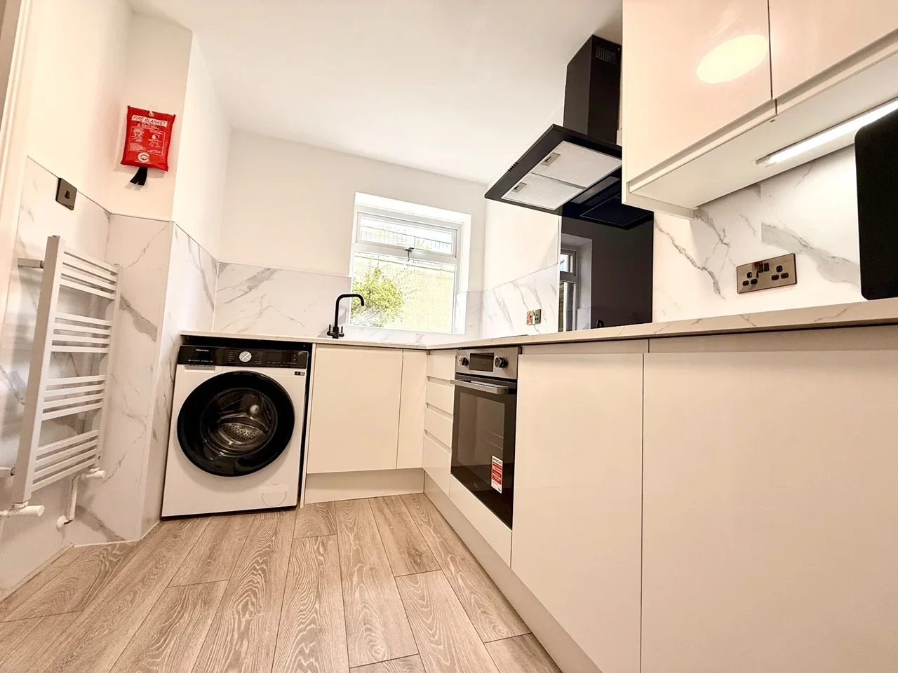 Flat Ranscombe Close in Strood