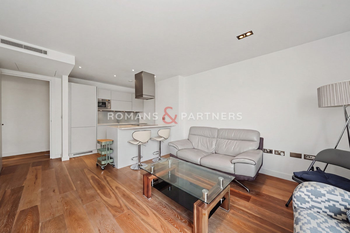 Flat Bethnal Green Road in Greater London