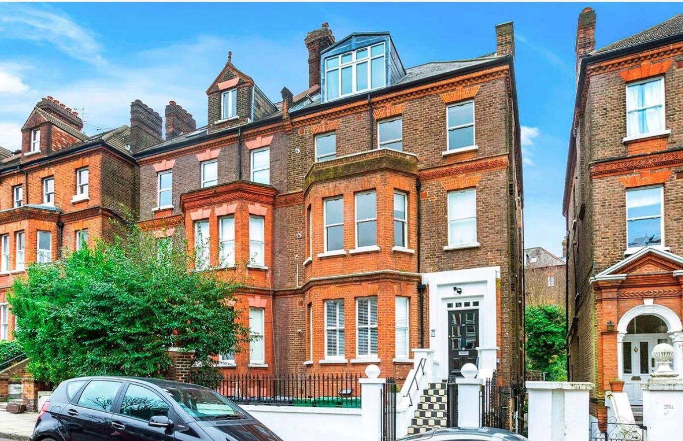 Flat Frognal in Greater London