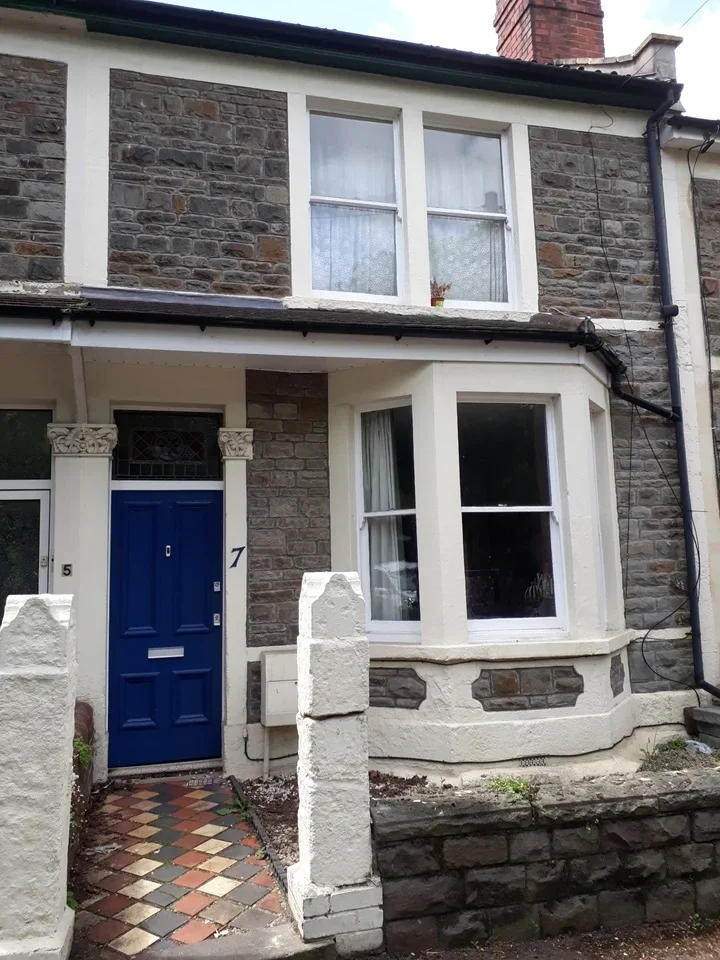 House Stanbury Avenue in Bristol