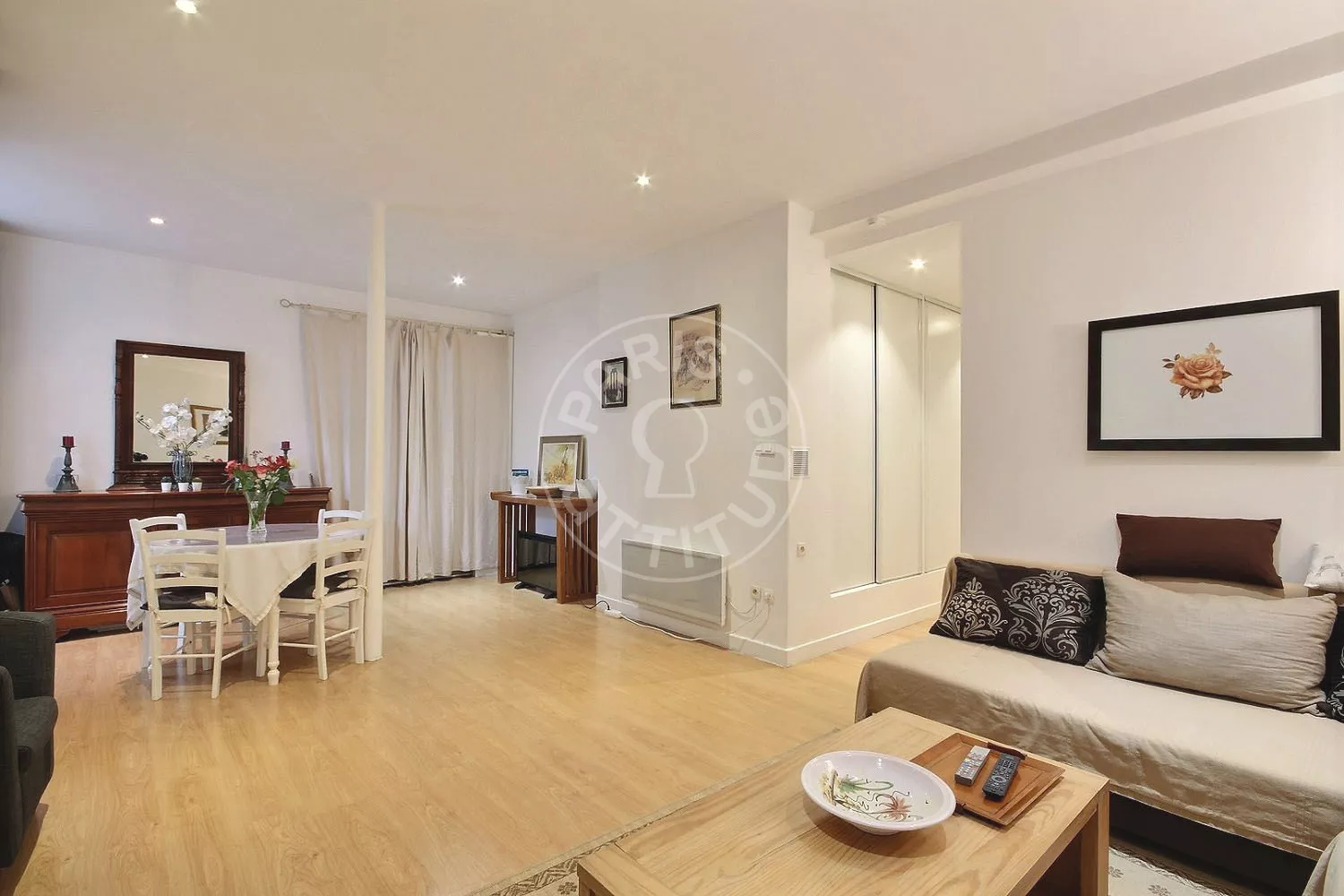 Appartement Rue du Faubourg Saint-Denis à Paris