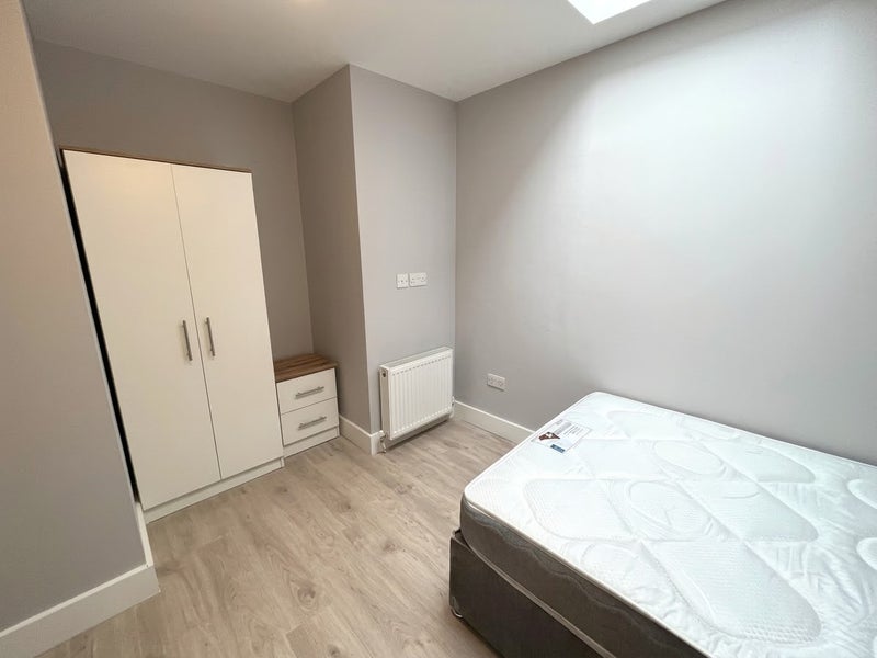 Flat Liverpool Road in Salford