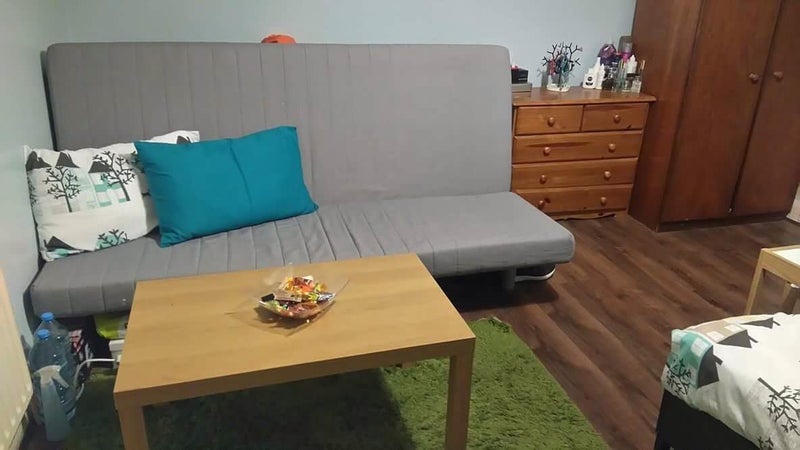 Room Walm Lane in Greater London