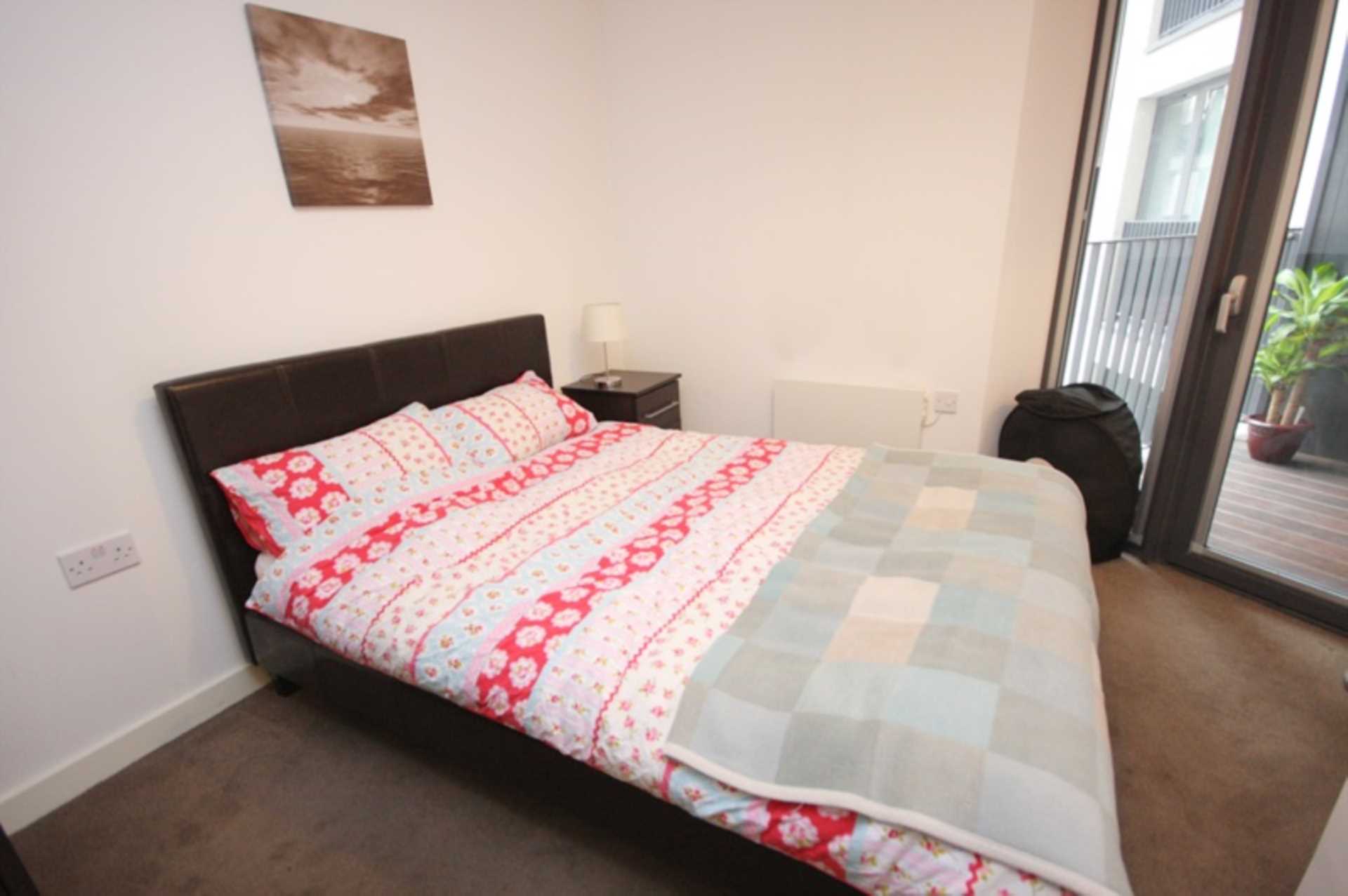 Flat Piccadilly Place in Manchester