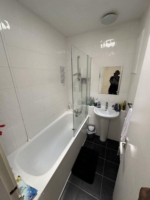Room Putney Hill in Greater London