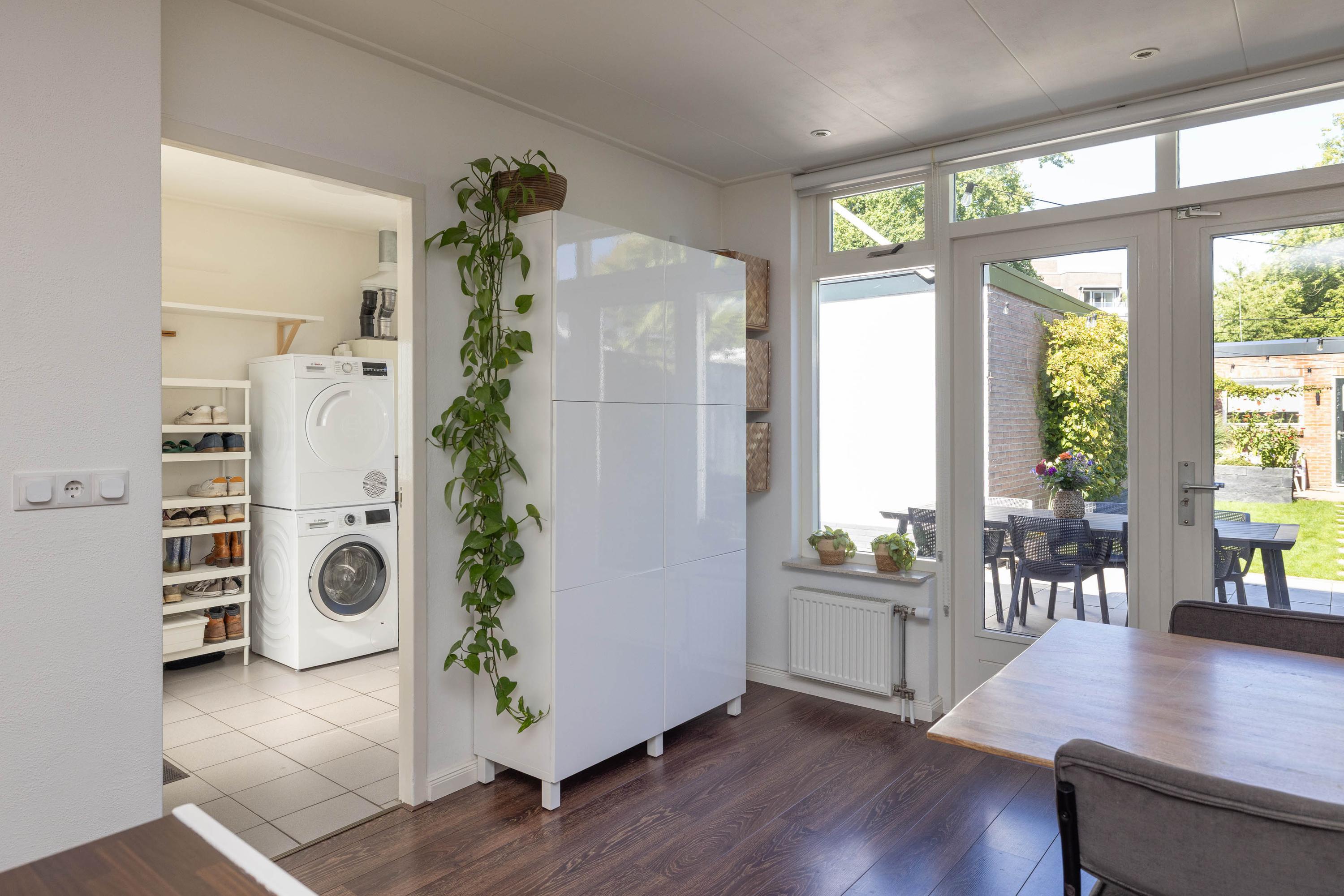 Tussenwoning te koop: Sloetsweg 52, Hengelo
