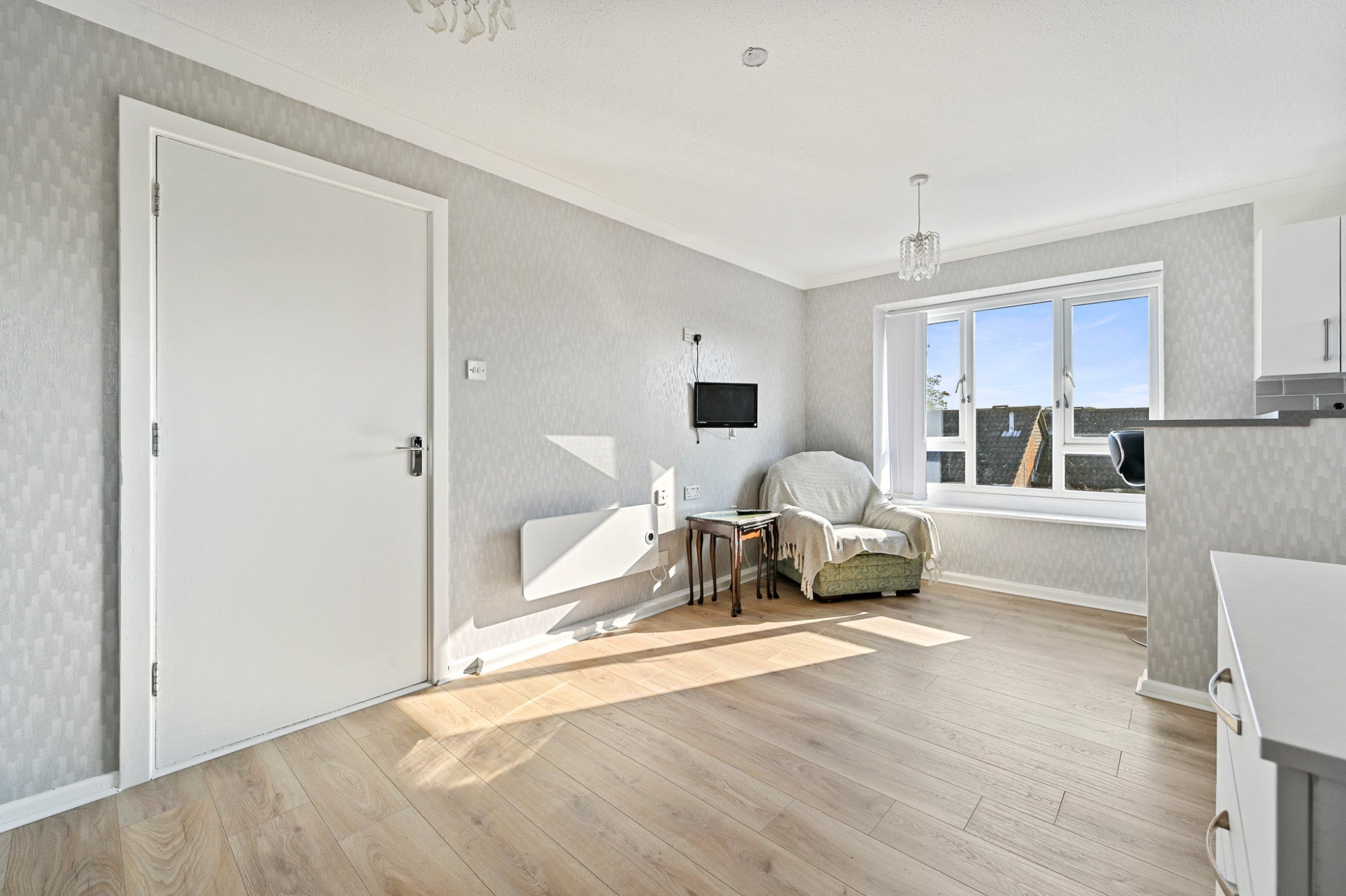 Flat Hindhead Close in Greater London