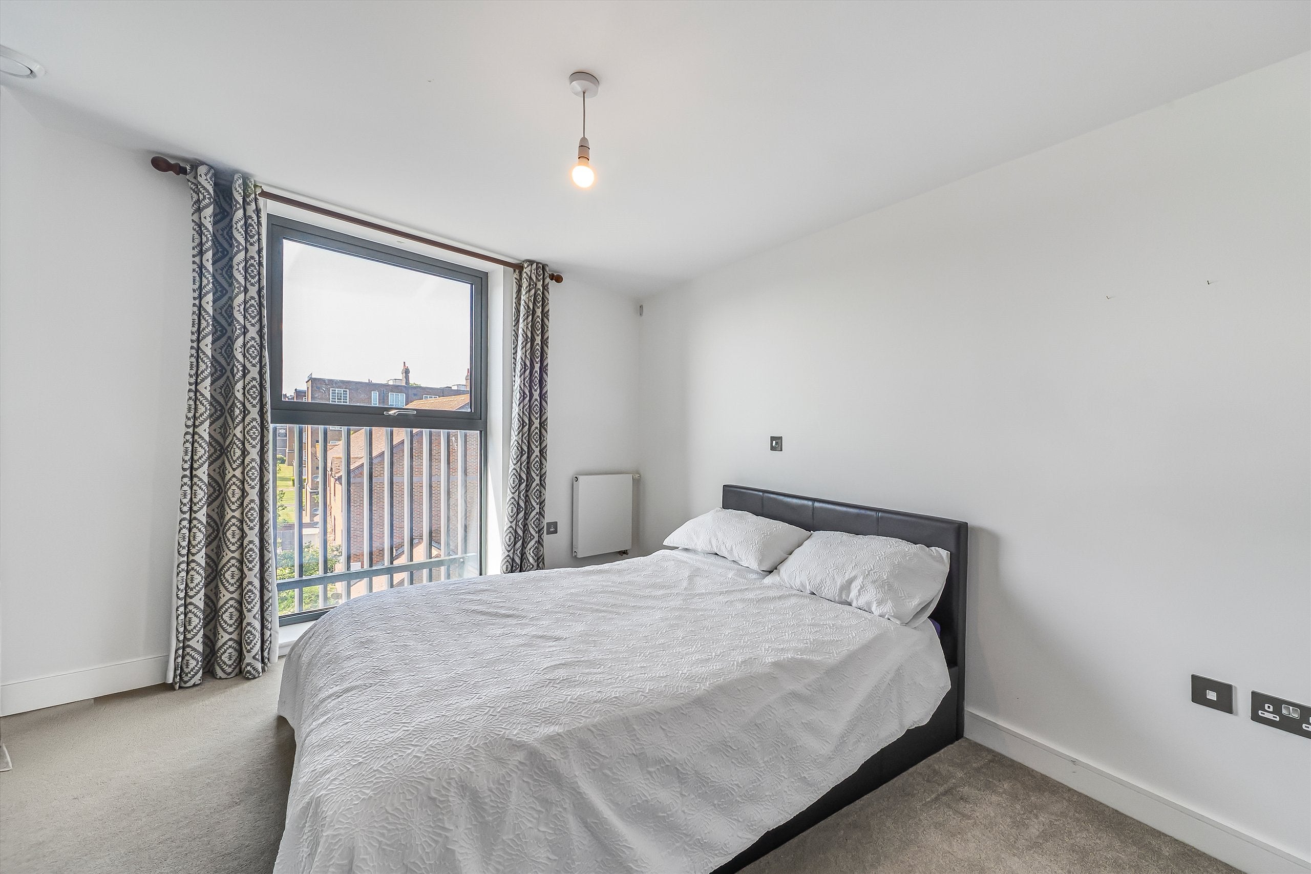 Flat Old Kent Road in Greater London