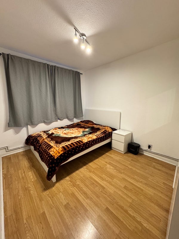 Room Aran Drive in Greater London