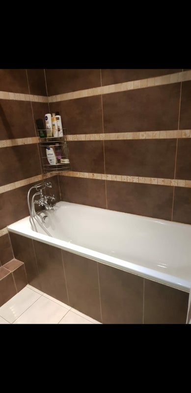 Room Goosander Way in Greater London