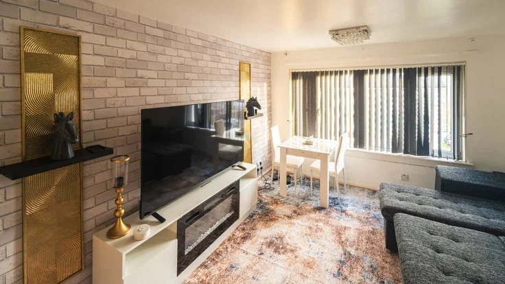 Flat Glen Isla in East Kilbride