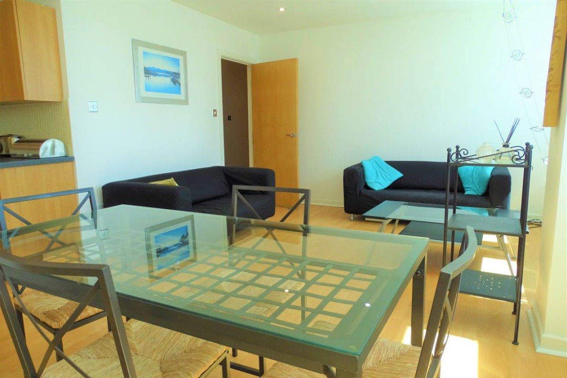 Flat Bothwell Street in Glasgow