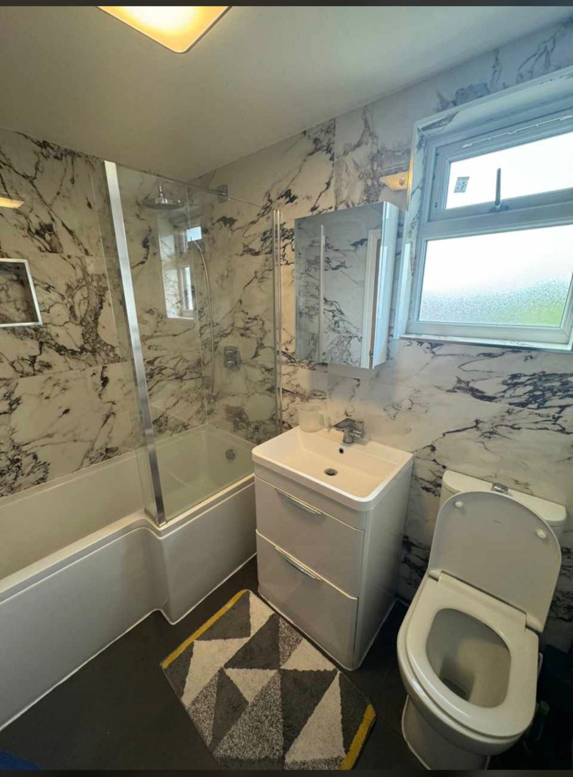 Room Thornhill Gardens in Greater London
