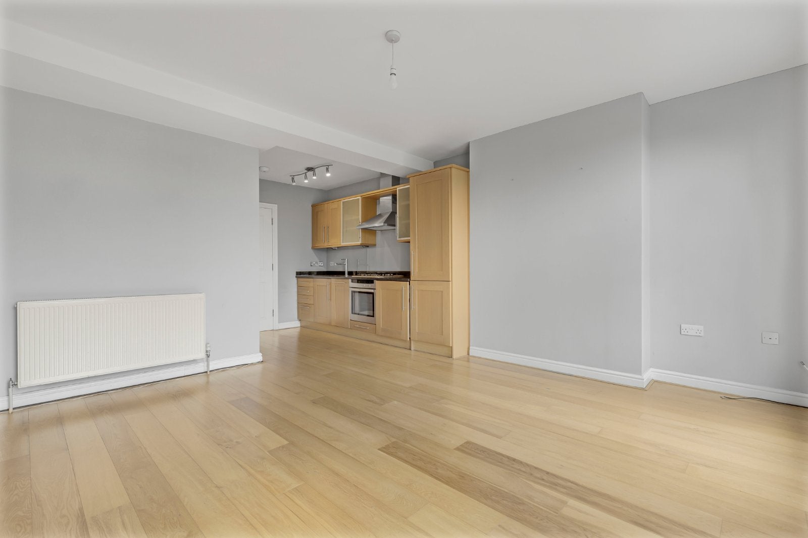 Flat Royal Parade in Greater London
