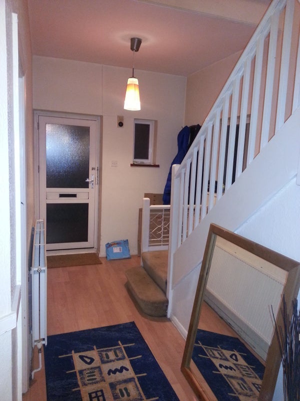 Room Compton Road in Greater London