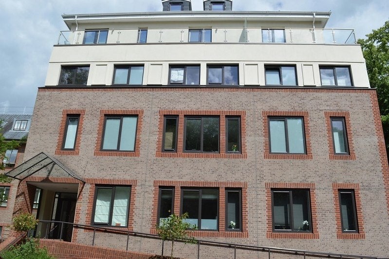 Flat South Street in Epsom and Ewell