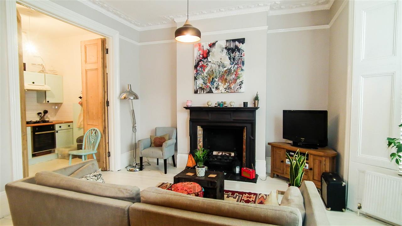 Flat Tufnell Park Road in Greater London