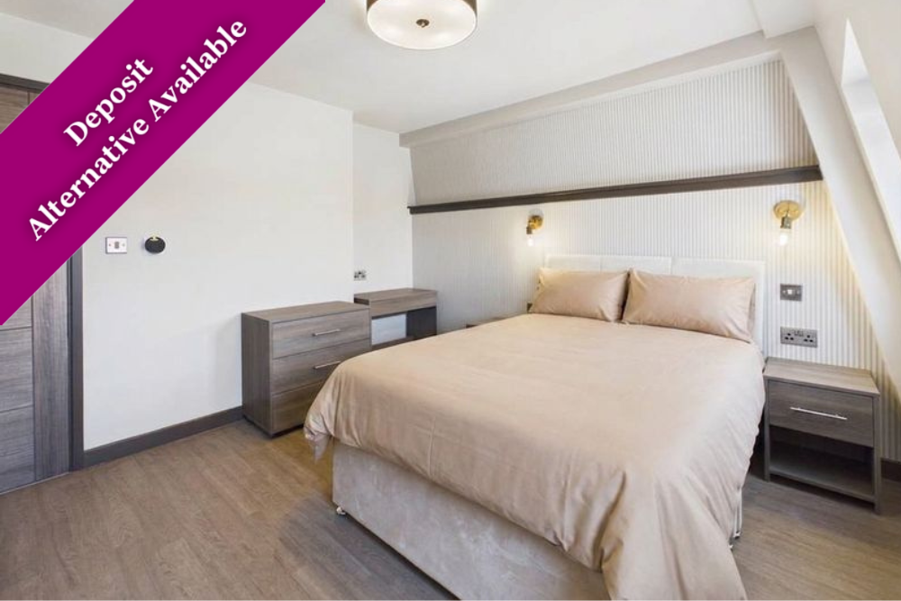 Room Clarence Street in Gloucester