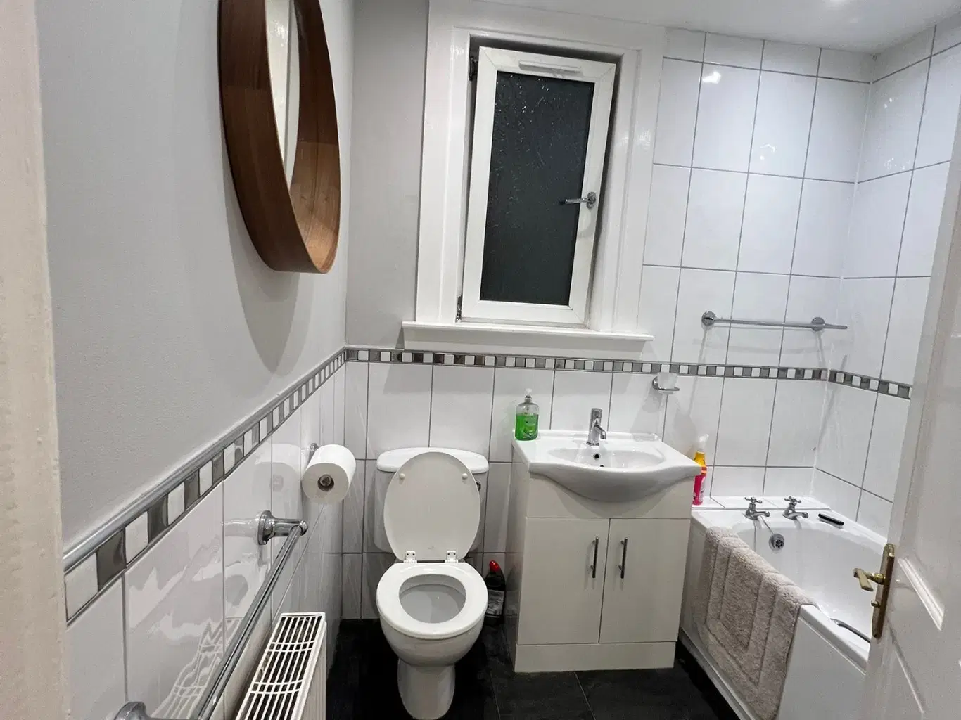 Flat Parkhead Loan in City of Edinburgh