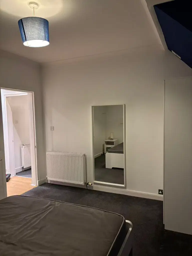 Flat Parkhead Loan in City of Edinburgh