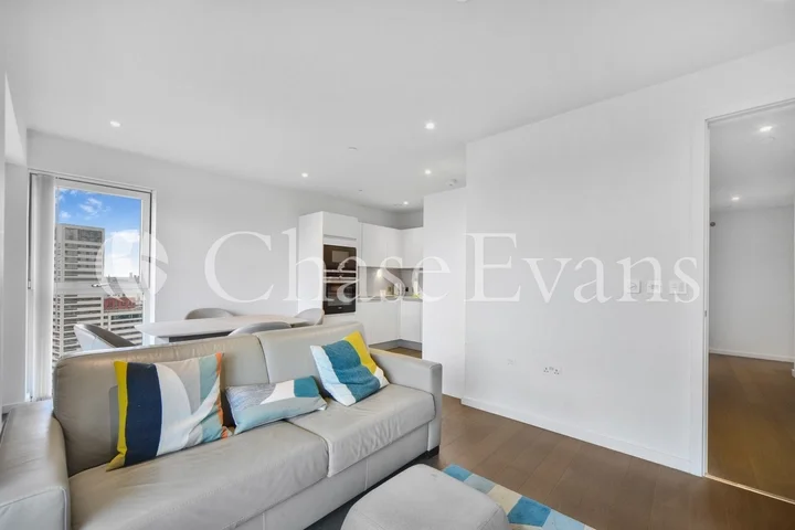 Flat York Way in Greater London