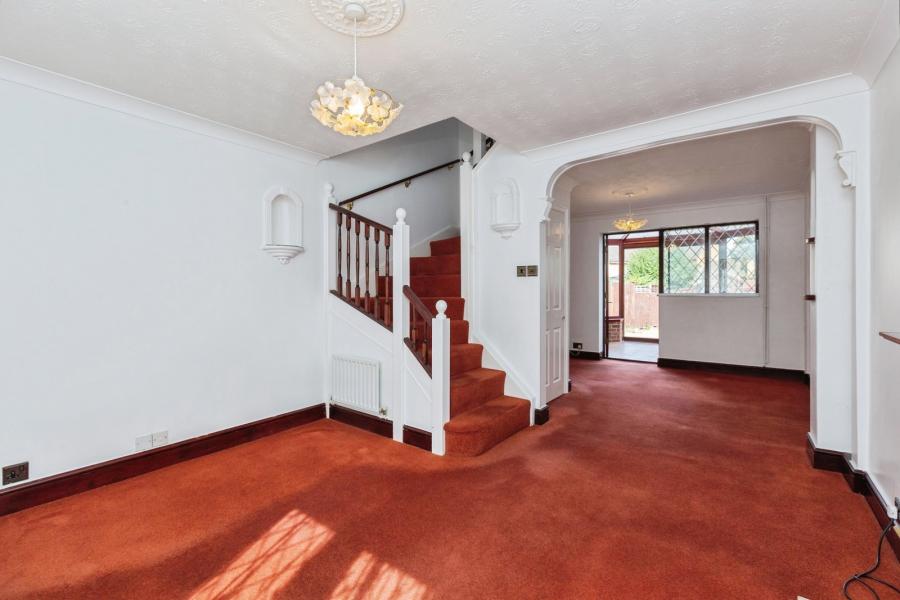 House Anstey Close in Waddesdon