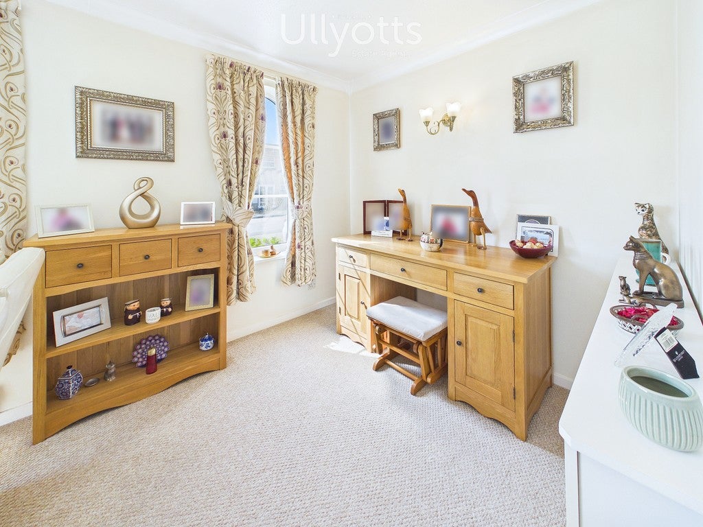 House Chestnut Close in Bridlington