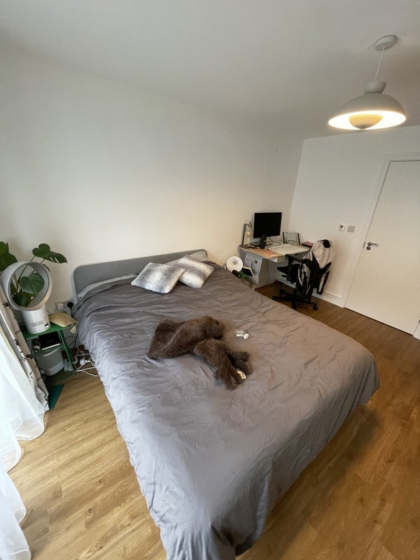 Room Dalston Square in Greater London