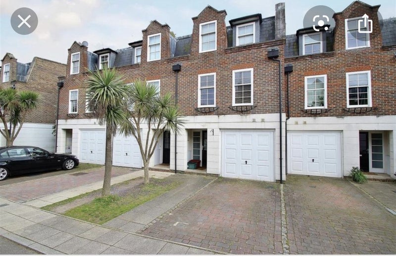 House Abbey Mews in Greater London