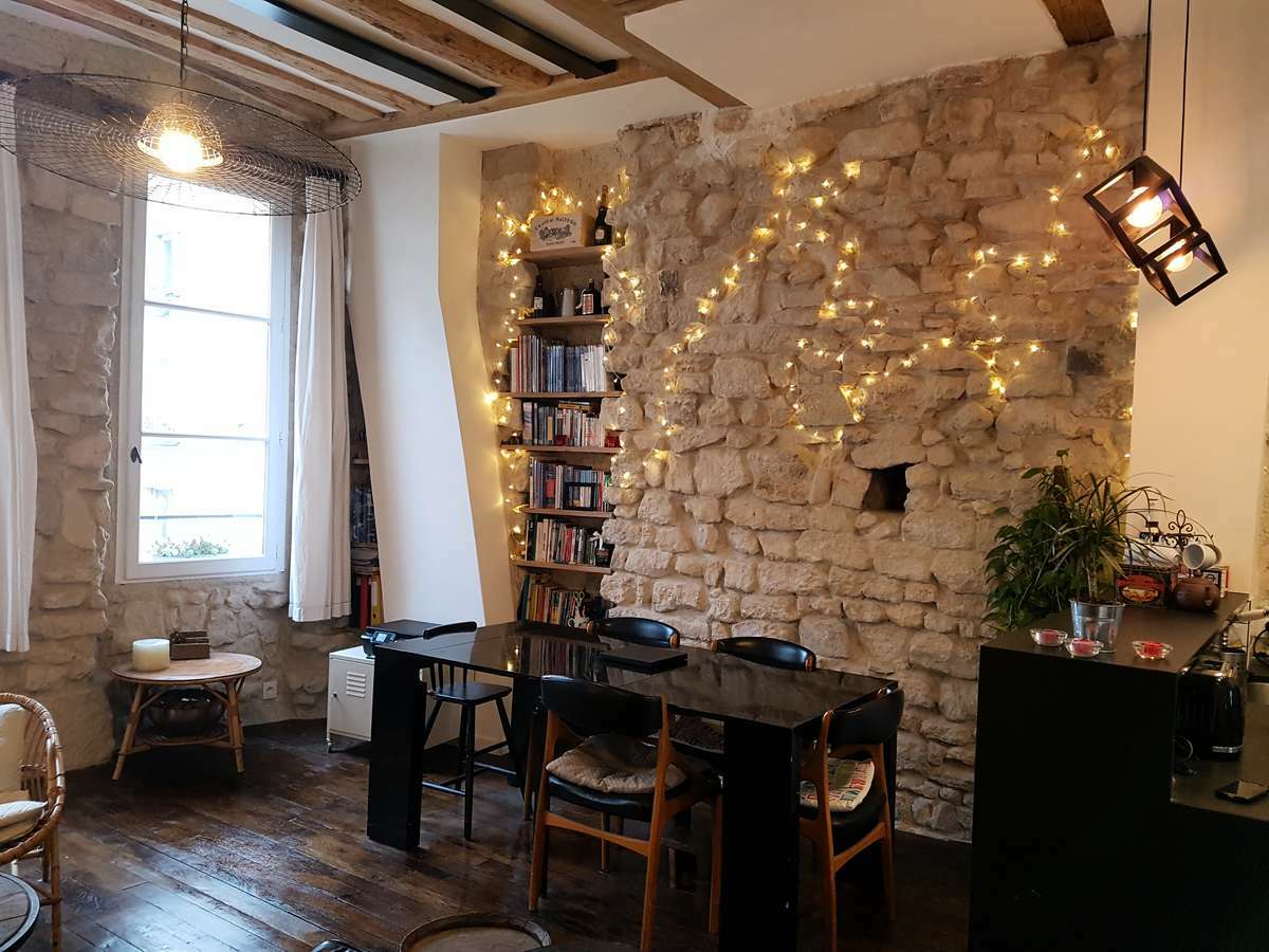 Chambre Rue Saint-Benoît à Paris
