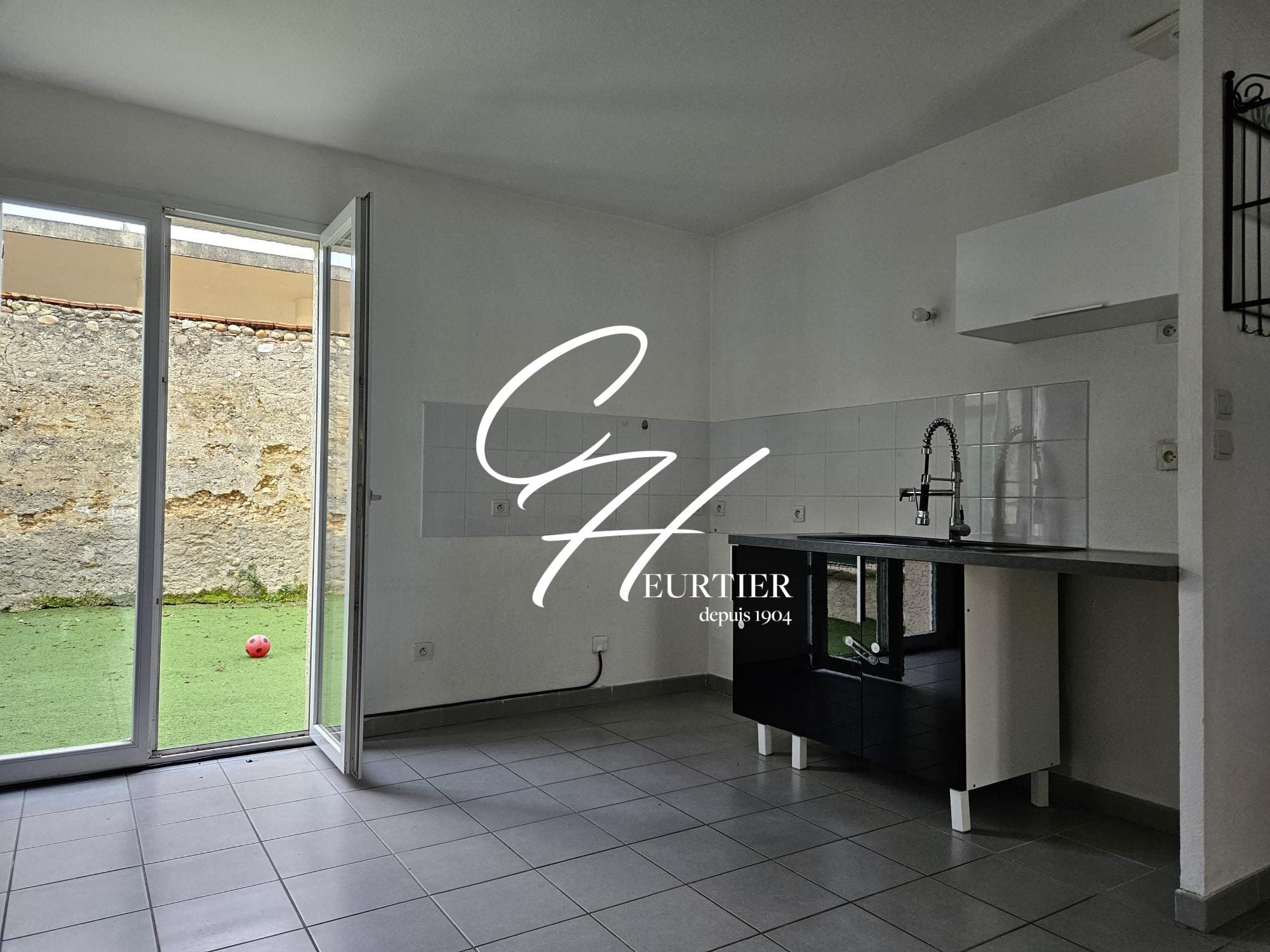 House Route des Alpes in Champier