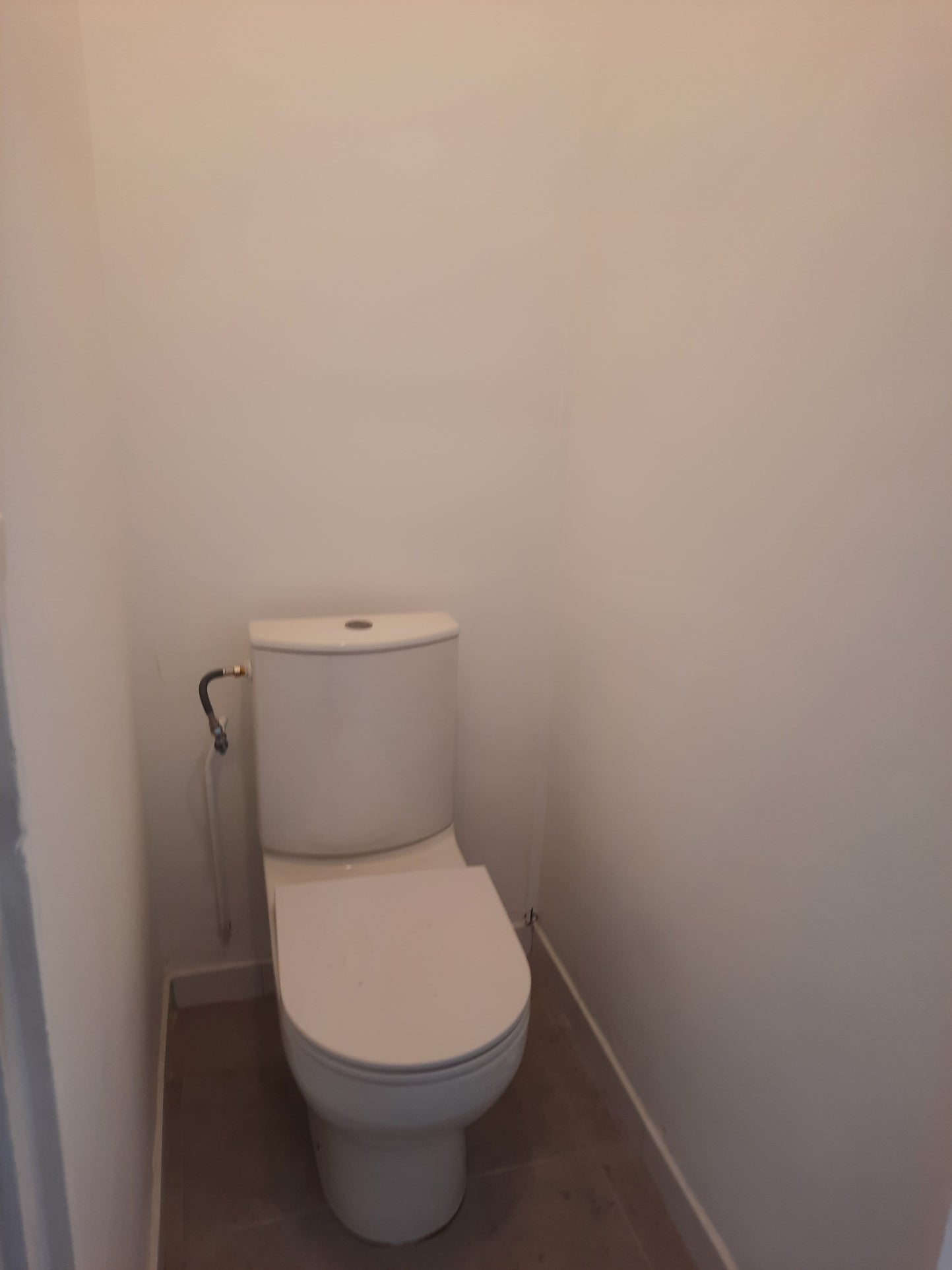 Flat Rue Paul Vaillant-Couturier in Levallois-Perret