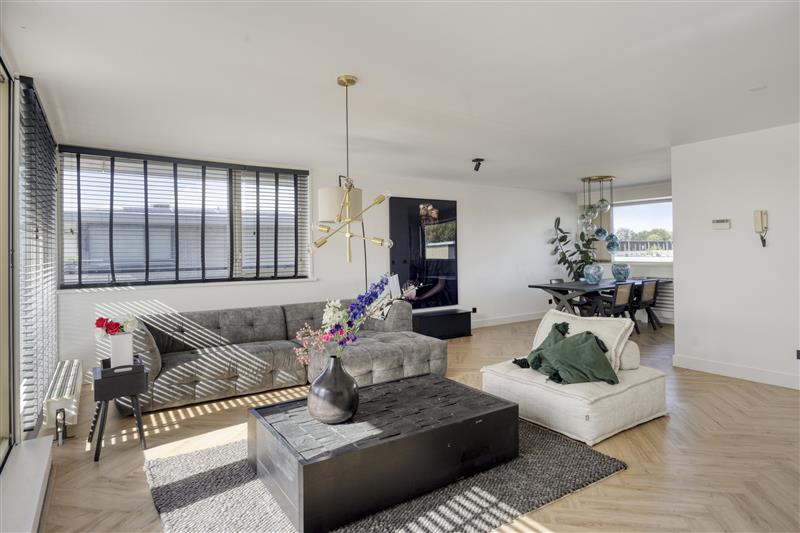 Appartement te koop: Jerseystraat 5, Almere