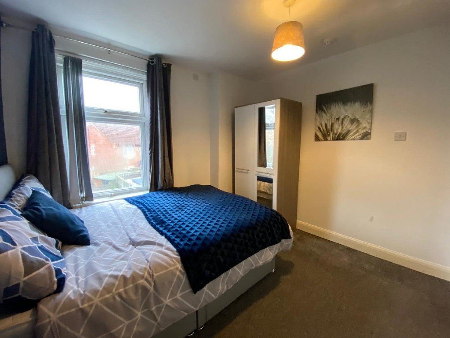Room Warren Street in Derby